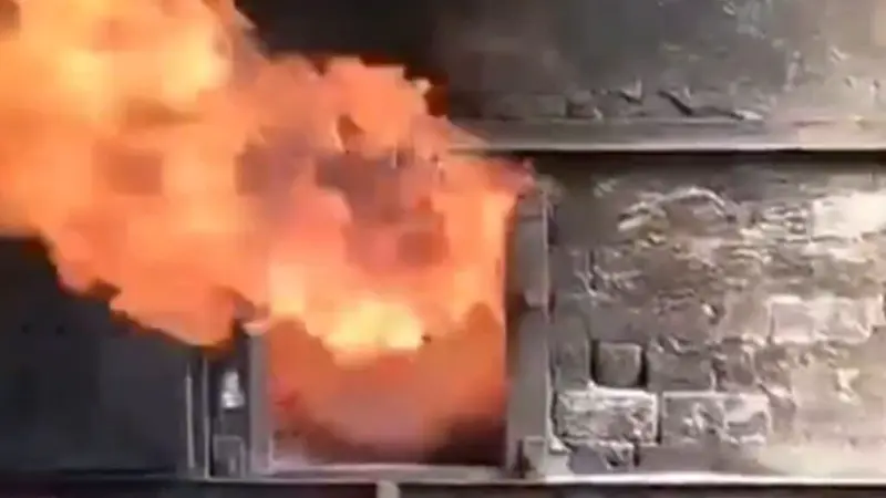 चंदौली पुलिस की बड़ी कार्रवाई: 528 किलो गांजा चिमनी भट्टी में जलाया. कीमत 1 करोड़