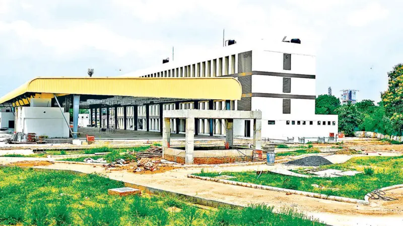 Swanky new Subhash Bridge RTO bldg to open in MayConstructed at estimated cost of Rs 55-60cr; will end years of delays, rent burden, public inconvenience