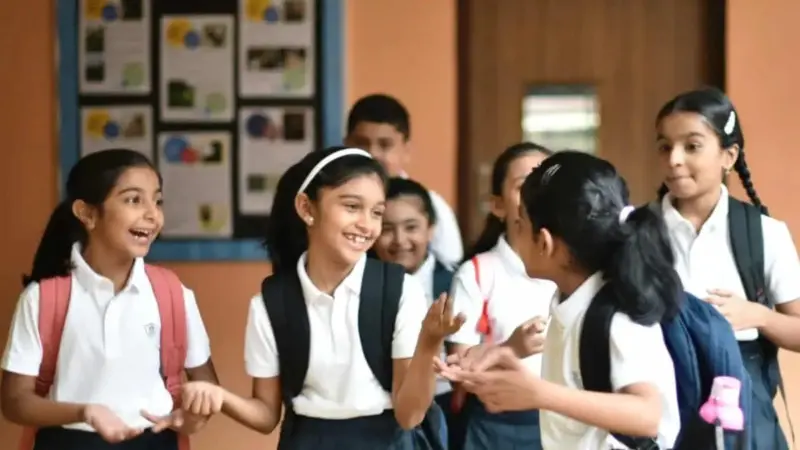 ছাত্রছাত্রীদের পোয়াবারো! এগিয়ে এল গরমের ছুটি, ২৭ এপ্রিল থেকেই বন্ধ রাজ্যের সব স্কুল!