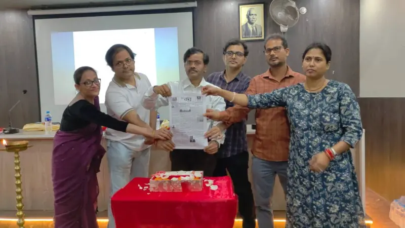 কলমেই শুরু পেশার পথ! মালদায় কলেজ পড়ুয়াদের নিজস্ব সংবাদপত্র 'দ্য কাব