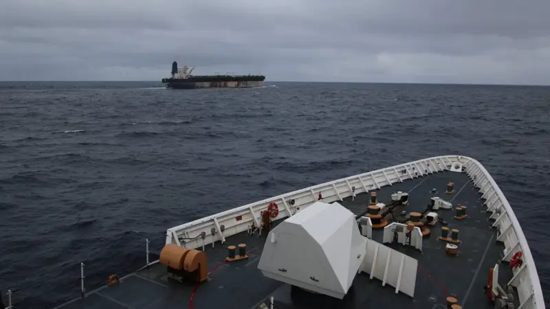 Russian MP issues nuclear threat, says 'sinking American ships' would stop US after tanker seizure