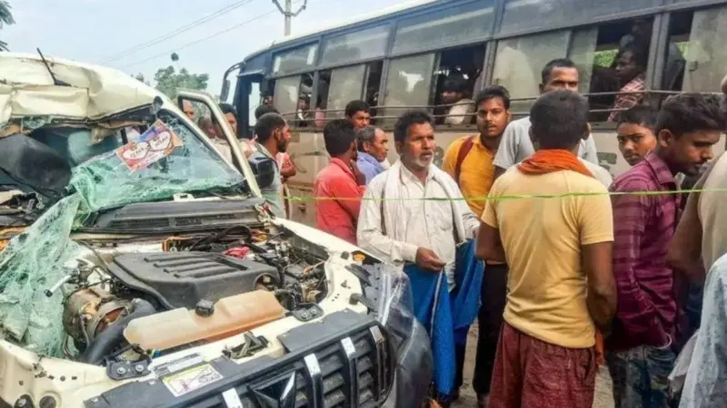 బీహార్‌లో ఘోర రోడ్డు ప్రమాదం.. 13 మంది దుర్మరణం!