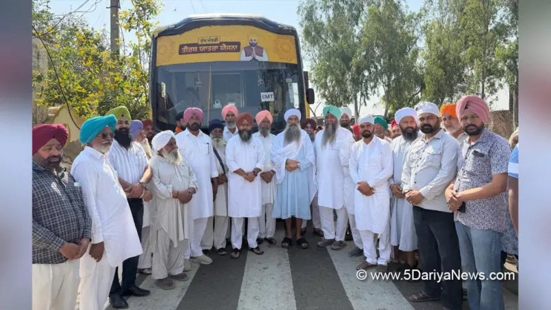 ਮੁੱਖ ਮੰਤਰੀ ਤੀਰਥ ਯਾਤਰਾ ਲਈ ਪਿੰਡ ਦੇਵੀ ਵਾਲਾ ਤੋਂ ਬੱਸ ਰਵਾਨਾ