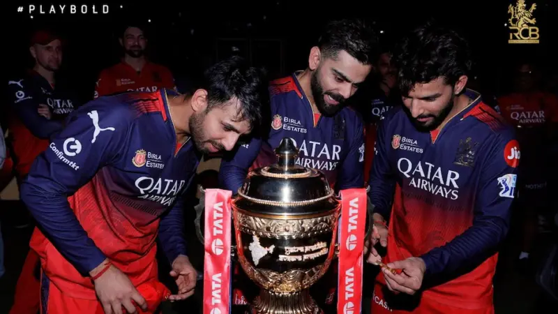 IPL में महाधमाका: आदित्य बिड़ला ग्रुप ने खरीदी विराट कोहली की RCB, ₹16,706 करोड़ की डील ने रचा इतिहास