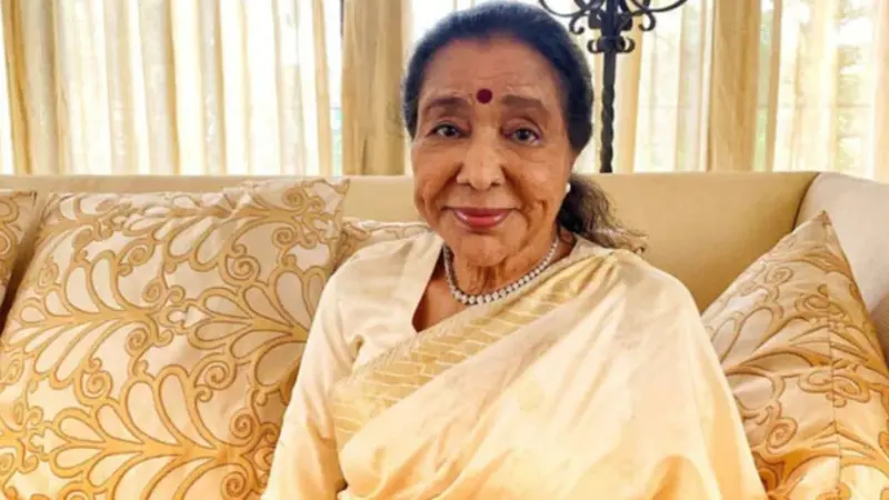 Legendary singer Asha Bhosle passes away at 92