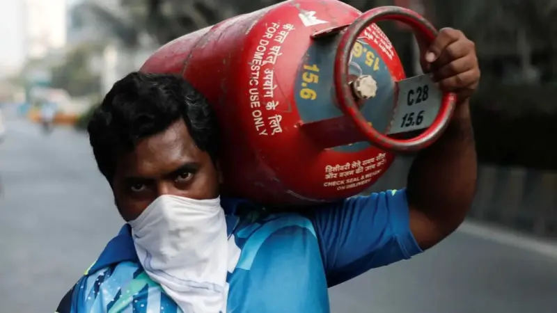 சிலிண்டர் பிரச்சினை வராமல் தப்பிப்பது எப்படி? இப்படிச் செய்தால் எந்தப் பிரச்சினையும் வராது