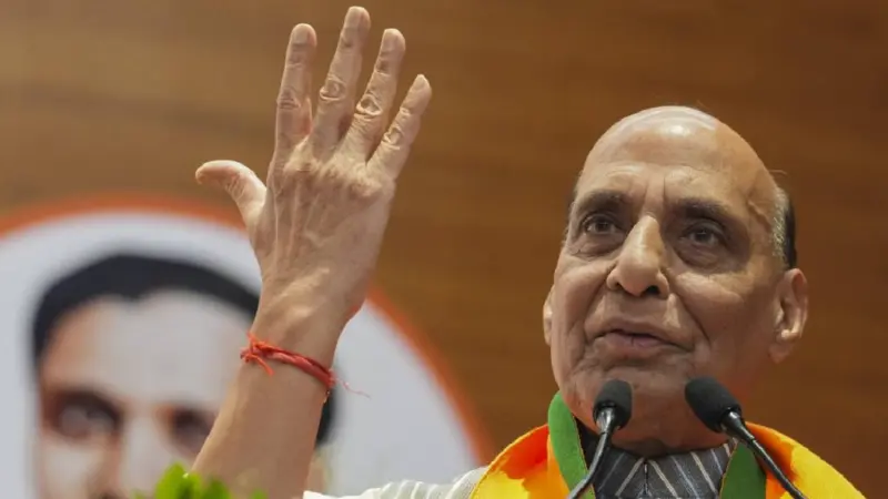 Rajnath Singh: ఈసారి పాకిస్తాన్ ఎన్ని ముక్కలు అవుతుందో దేవుడికే తెలియాలి..