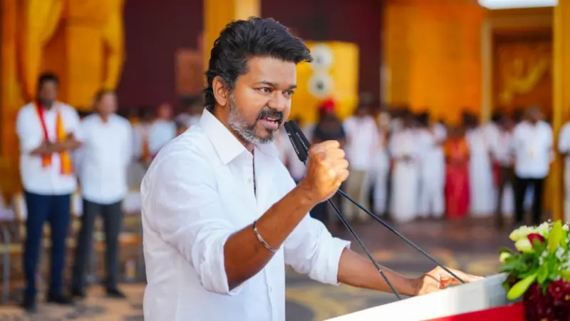 விஜய்க்கு தனிப்பெரும்பான்மை கிடைக்குமா?!.. ஆட்சி அமைக்க முடியுமா?..
