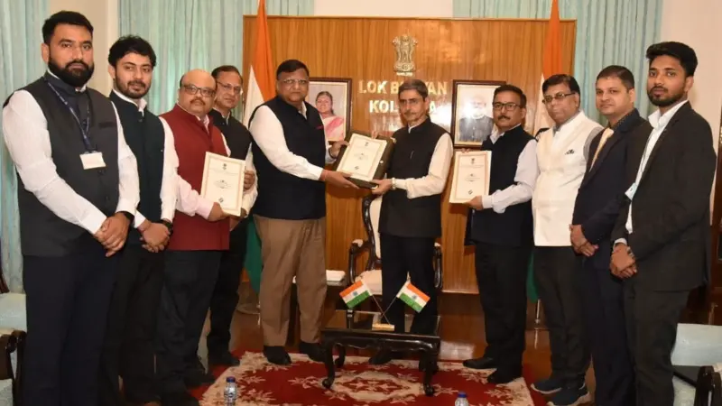 রাজ্যপালের কাছে বিধানসভার নবনির্বাচিত সদস্যদের তালিকা জমা, সরকার গঠনের পথে বড় পদক্ষেপ