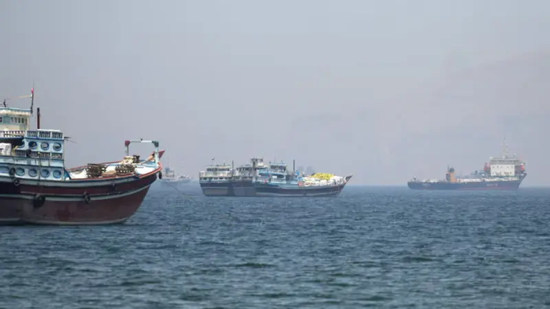Iran warns Bahrain, others over Hormuz access 'forever'