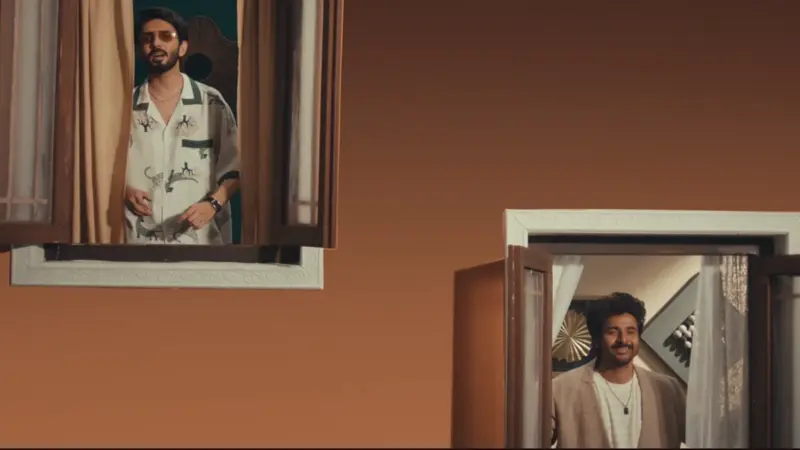 'Vazhiyiraen' from Madharaasi is a foot-tapping number about love