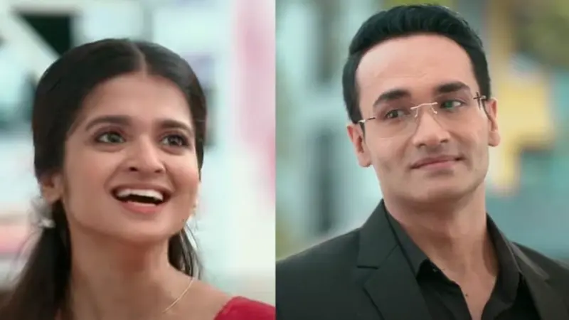 'কমলা নিবাস'-এ সংহতির নায়ক ধ্রুবজ্যোতি! 'শাশুড়ি থেকে সোজা বউ', ট্রোল নেটিজেনদের