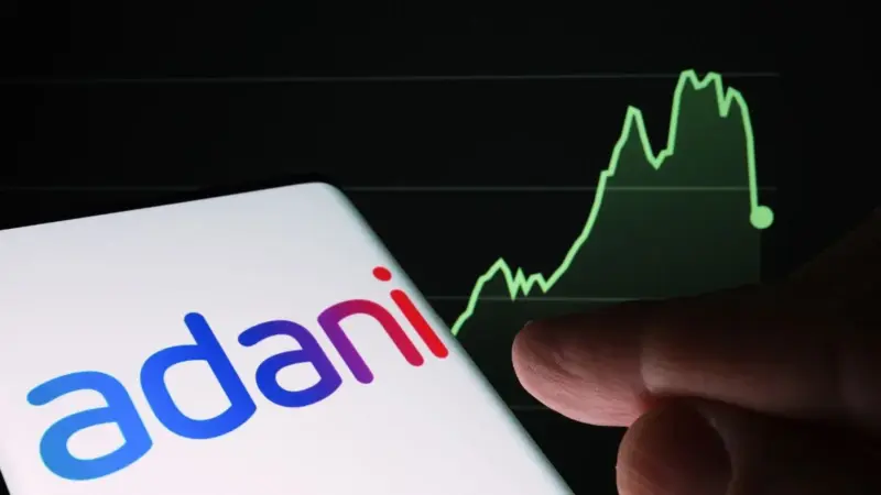 Adani Enterprises reports loss of ₹221 crore in Q4, revenue surges 21%; dividend recommended