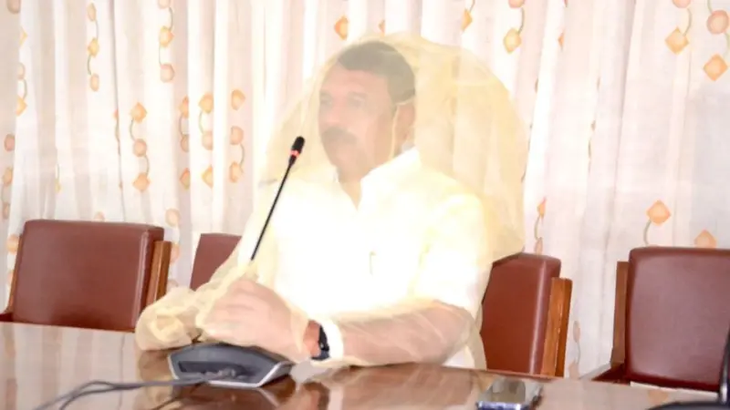 Hyderabad : దోమ తెర ధరించి, ఫాగింగ్ మెషీన్‌తో అసెంబ్లీకి ఎమ్మెల్యే - సుధీర్ రెడ్డి వినూత్న నిరసన!