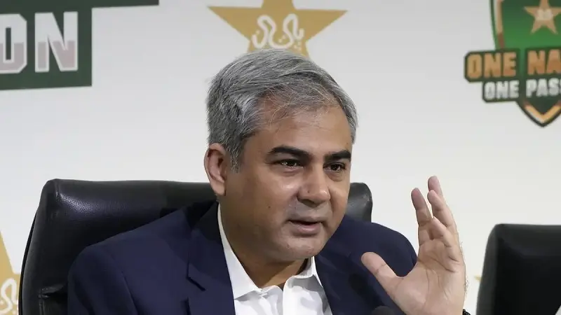 क्रिकेट जगत में छिड़ी नई जंग! PSL को IPL से आगे बताकर मोहसिन नकवी का बड़ा बयान