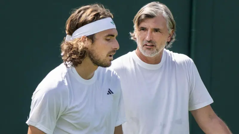 "Weak Player, a Loser"- Fans Slam Stefanos Tsitsipas After He Fires Goran Ivanisevic Just After 2 Months