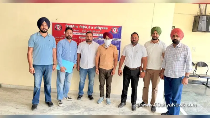 Vigilance Bureau nabs Accountant red handed accepting bribe of Rs 15,000/-