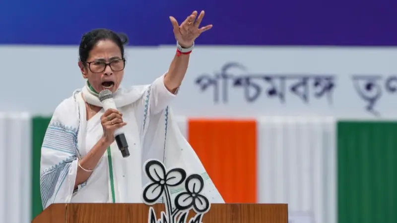 President's Rule in Bengal? Mamata Banerjee Breaks Silence on Judges' Convoy Attack