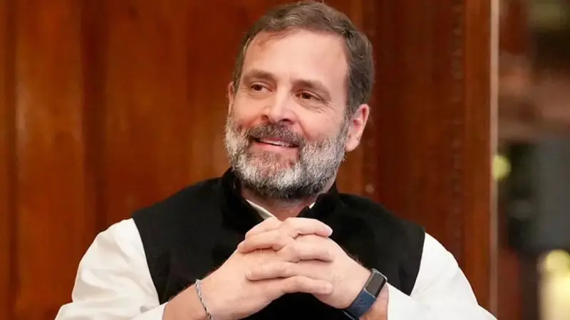 రాహుల్ గాంధీకి హైకోర్టులో ఊరట