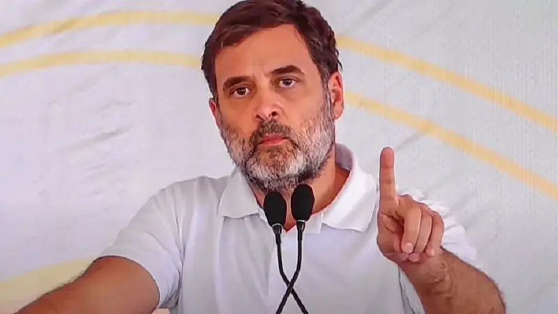 सरकारी इमारतों में अब भी चीनी कैमरे?" राहुल गांधी का बड़ा आरोप, डेटा सुरक्षा पर उठे सवाल