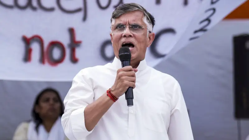 'गिरफ्तार करके मुझे अपमानित करने की जरूरत नहीं', SC में ऐसा क्यों बोले पवन खेड़ा