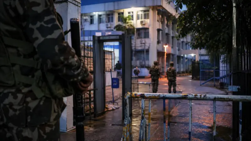 Strong Room Security: স্ট্রংরুম সংঘাত ও নিরাপত্তার কড়াকড়ি, সকাল থেকে