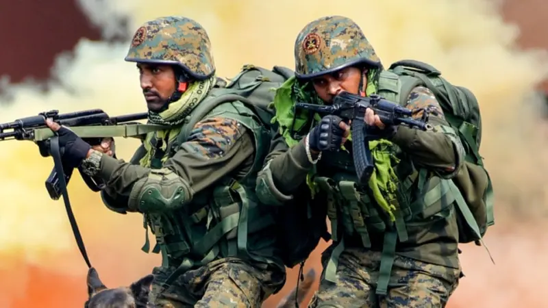 CRPF Recruitment 2026: CRPF-তে চাকরির সুযোগ! ৯,১৯৫ শূন্যপদে নিয়োগ, কবে থেকে আবেদন শুরু? বেতন কত হবে?