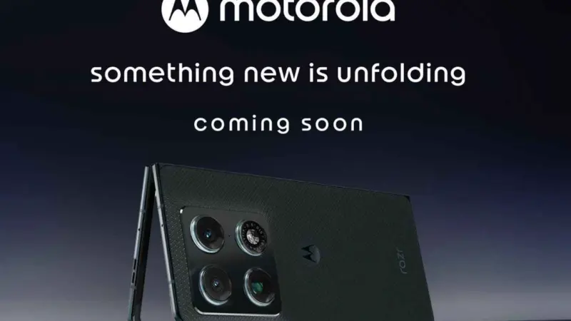 உலகில் முதல் முறையாக புத்தகம் ஸ்டைலில் கொண்டுவரும் Motorola விரைவில் மார்க்கெட்டில் என்ட்ரி
