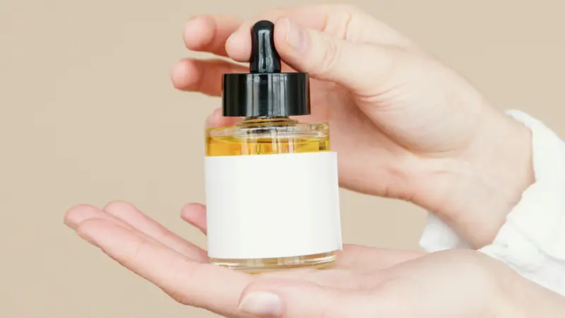 3 times you can use body oil in your hair