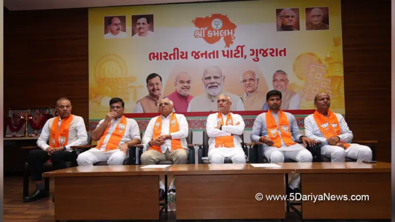 Gujarat BJP marks 47th Foundation Day