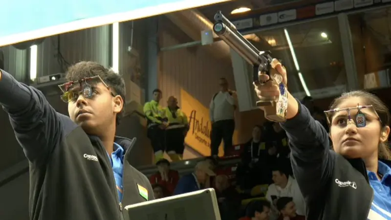 Palak Mukesh Wins Gold: হাঙ্গেরিকে পেছনে ফেলে বিশ্বসেরা ভারত, শুটিং-এর লড়াইয়ে নয়া জিত!