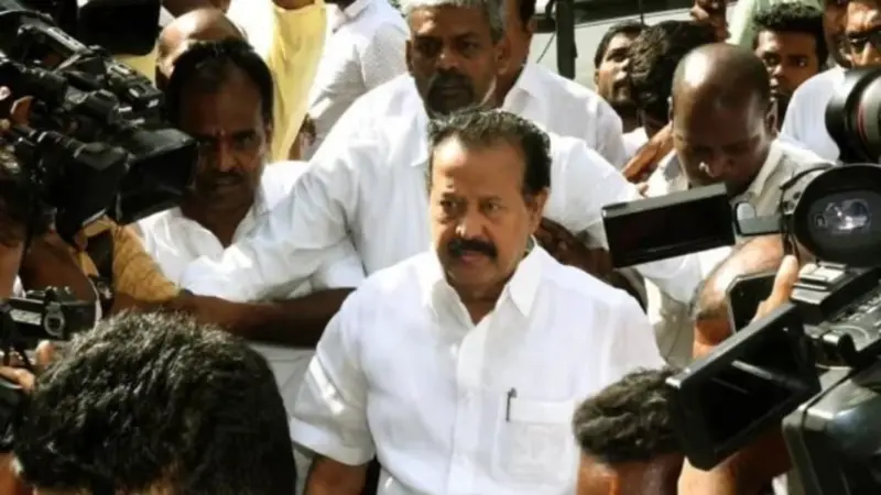 செம்மண் குவாரி வழக்கு: பொன்முடி, மகன் கெளதம சிகாமணி உள்ளிட்ட 7 பேரும் விடுதலை!