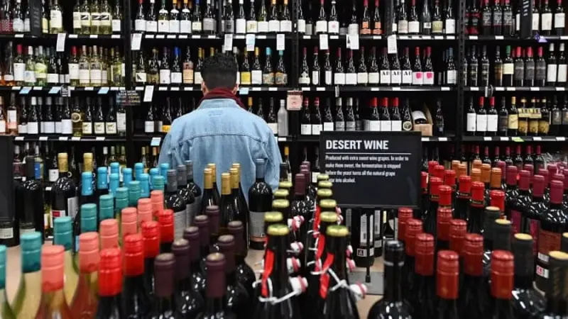 US menus change as Trump's tariffs hit wine prices