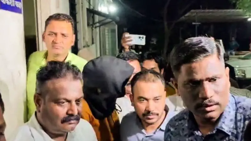 నాడు 'విద్యార్థులకు న్యాయం' నినాదాలు.. నేడు నీట్ పేపర్ లీక్ కేసులో అరెస్టు