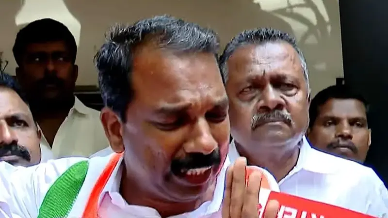 'കൈപ്പട്ടൂര്‍ രാമചന്ദ്രന്‍ കൊലപാതകത്തില്‍ കോടതി വെറുതെ വിട്ടത് തെളിവുകളുടെ അഭാവത്തില്‍'; കേസുകള്‍ ഉണ്ടായിരുന്നില്ലെന്ന സി.വി. ശാന്തകുമാറിൻ്റെ വാദം തെറ്റ്; എഫ്‌ഐആര്‍ പുറത്ത്