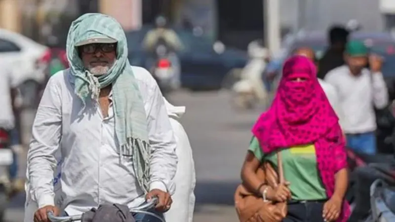 ఇళ్ల నుంచి బయటకు రావొద్దు.. హెచ్చరికలు జారీ !