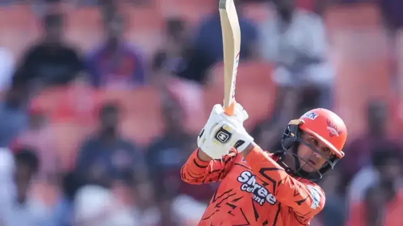 WATCH: Abhishek Sharma brings out signature celebration after hitting 18-ball fifty against PBKS in IPL 2026