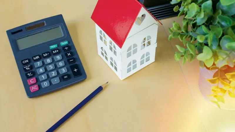 Debt Snowball vs Debt Avalanche: Which method clears loans faster?