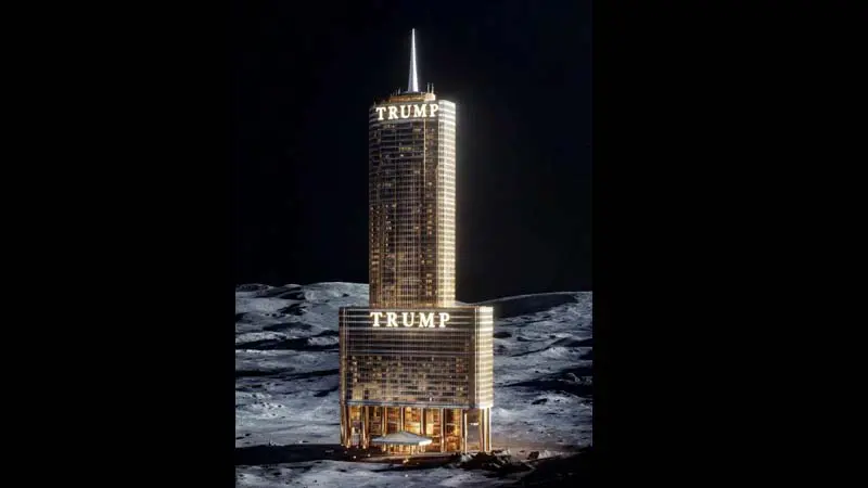 చందమామపై 'ట్రంప్ టవర్'..సోషల్ మీడియా లో ట్రంప్ పోస్ట్