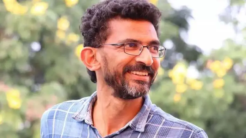 శేఖర్ కమ్ముల ఆ రెండు సినిమాలు తీసి తప్పు చేశాడా...కారణమేంటంటే...