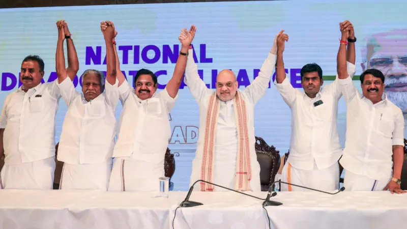 யார் அந்த 6 பேர்? தமிழகத்தில் பாஜக வெற்றியை உறுதி செய்ய வரும் அண்டை மாநில முதல்வர்கள்!