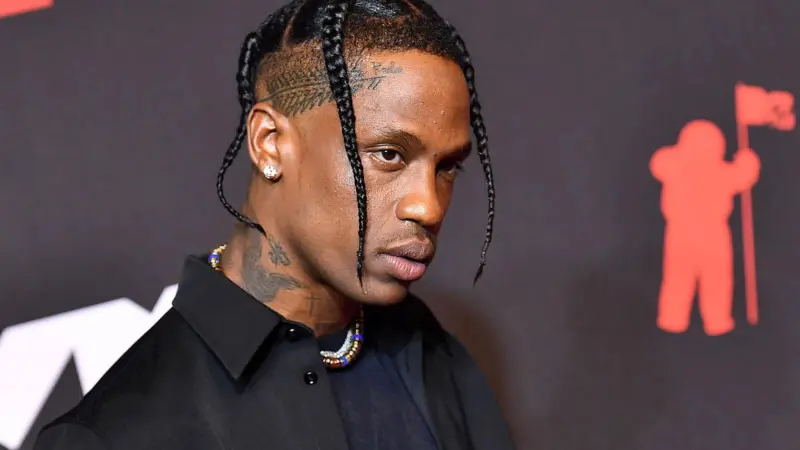 Travis Scott performs in Mumbai; security finds unique way to help the audience cope with heat
