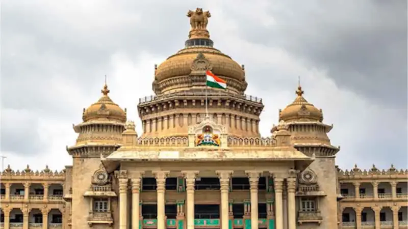 ಬಿಕೆ ಹರಿಪ್ರಸಾದ್‌ ಸೇರಿ ಕರ್ನಾಟಕದ 12 ಎಂಎಲ್‌ಸಿಗಳು ಶೀಘ್ರ ನಿವೃತ್ತಿ; ಯಾರೆಲ್ಲಾ? ನೂರಾರು ಆಕಾಂಕ್ಷಿಗಳು!