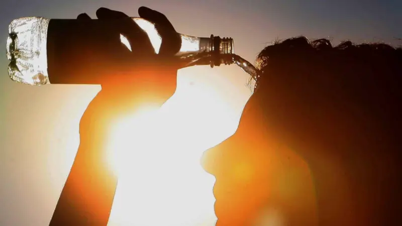 Red alert issued as heatwave sweeps Uttar Pradesh
