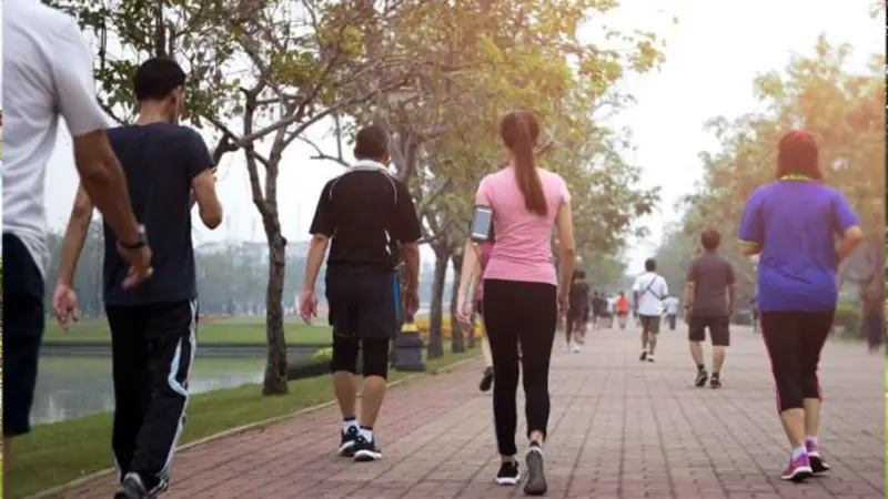 మార్నింగ్ వాక్ మంచిదా? ఈవెనింగ్ వాక్ మంచిదా?