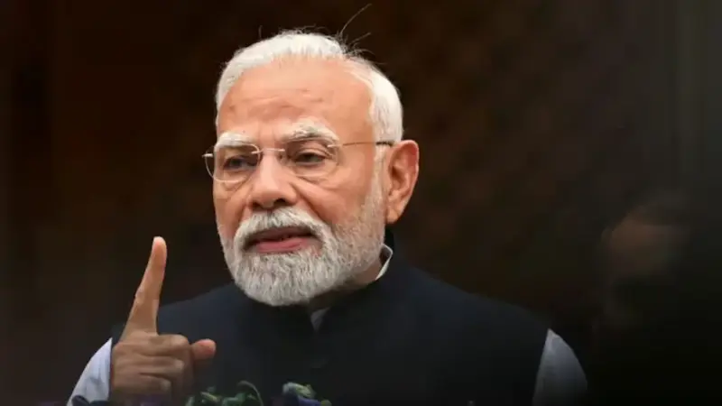 మోదీ పర్యటనతో మారుతున్న రాజకీయ సమీకరణాలు