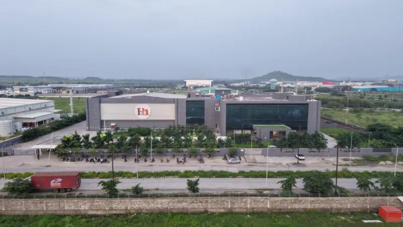 How H and H Healthcare Powers the Manufacturing Needs of Global Wellness Brands