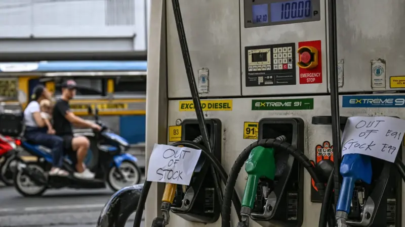 દક્ષિણ એશિયામાં ઈંધણ સંકટ: બાંગ્લાદેશ-પાકિસ્તાન-નેપાળ-શ્રીલંકામાં ભાવ આસમાને, ભારત હાલ સ્થિર પણ જોખમી