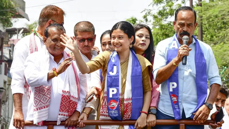 Assam Assembly Elections 2026 |  Standing in CM's firing line, young Kunki Chowdhury puts up brave fight to wrest Guwahati Central