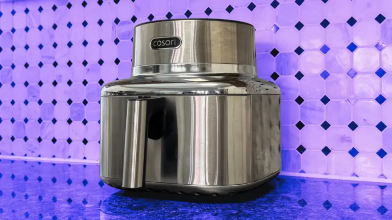 The Cosori Iconic is the sexiest air fryer Ive tried. But better yet, its non-toxic and plastic-free.